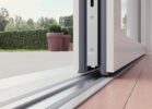 VEKA Motion 82